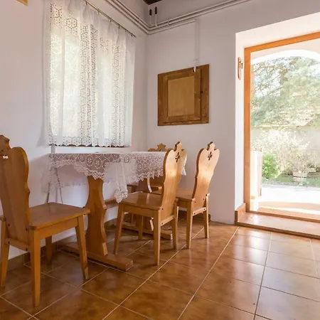 Gadoros Vendeghaz Guest house *