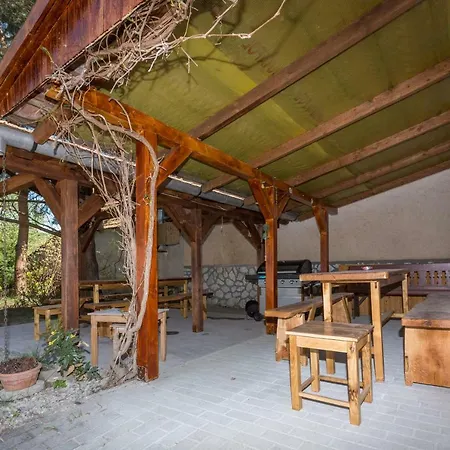 Gadoros Vendeghaz Guest house Egerszalok