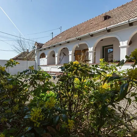 Gadoros Vendeghaz Guest house Egerszalok