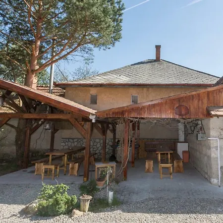 Gadoros Vendeghaz Guest house Egerszalok